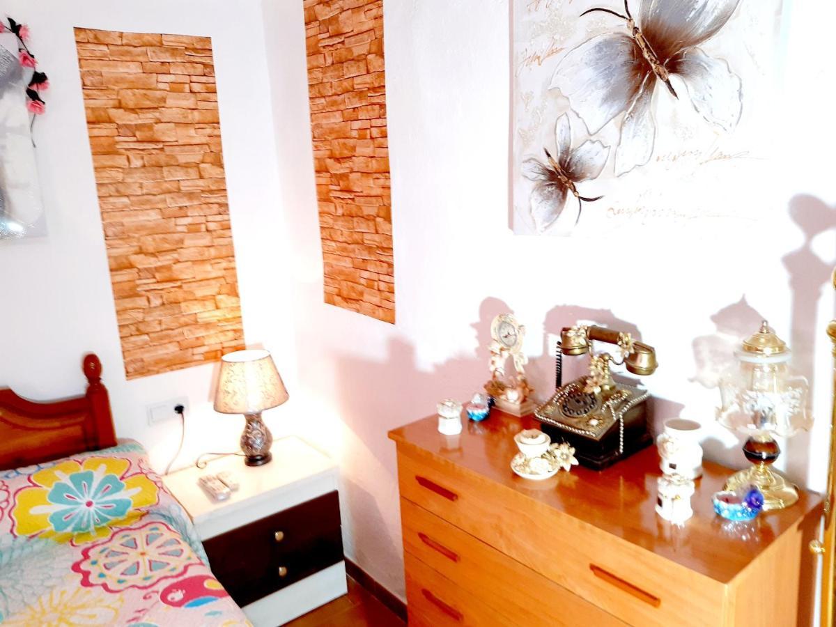 Charming House In Illar With Mountain View And Balcony Vila Exterior foto
