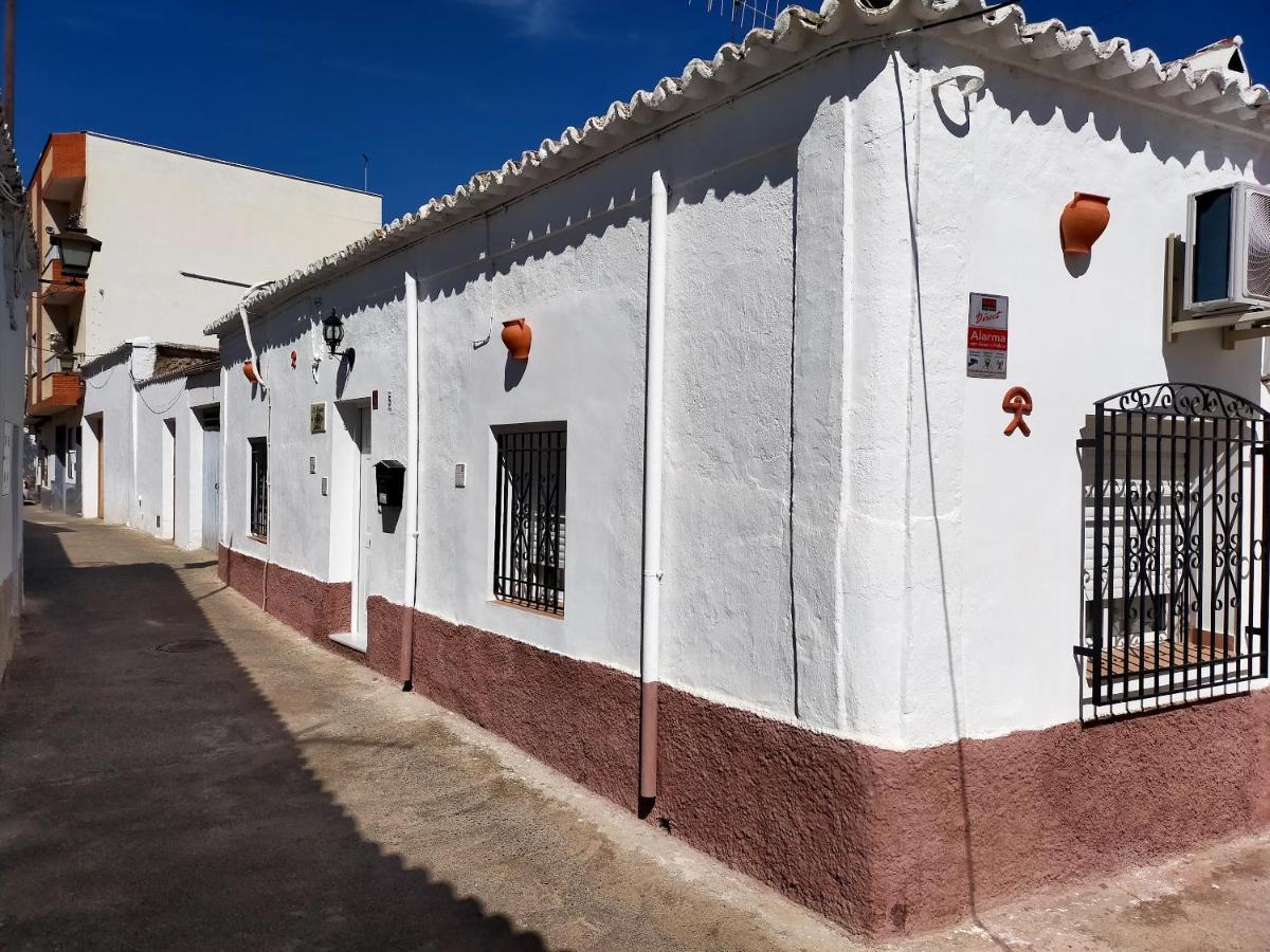 Charming House In Illar With Mountain View And Balcony Vila Exterior foto